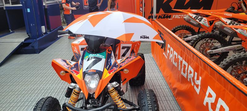 Dominancia techniky KTM v priamom prenose od OKR Moto